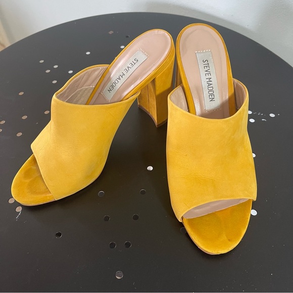 SALE 🔴 Steve Madden Yellow Heels Esmeralda Nubuck Leather Peep-Toe Mules 5.5 - Picture 1 of 8